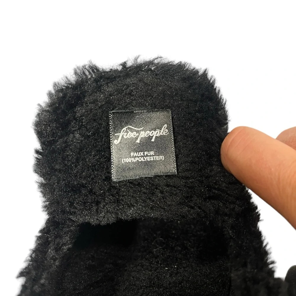 ⚡️SOLD⚡️Free People Shoes Mules Gray Black Faux Fur Velvet Flat Loafer Size 40 - Picture 4 of 16